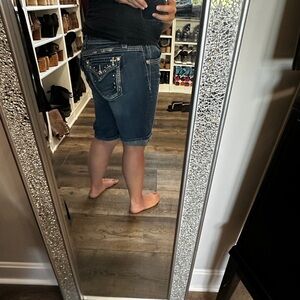 Miss me relaxed easy Bermuda short flap pocket rhinestone Shorts 31